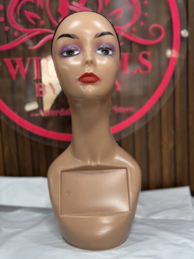 Long neck mannequin